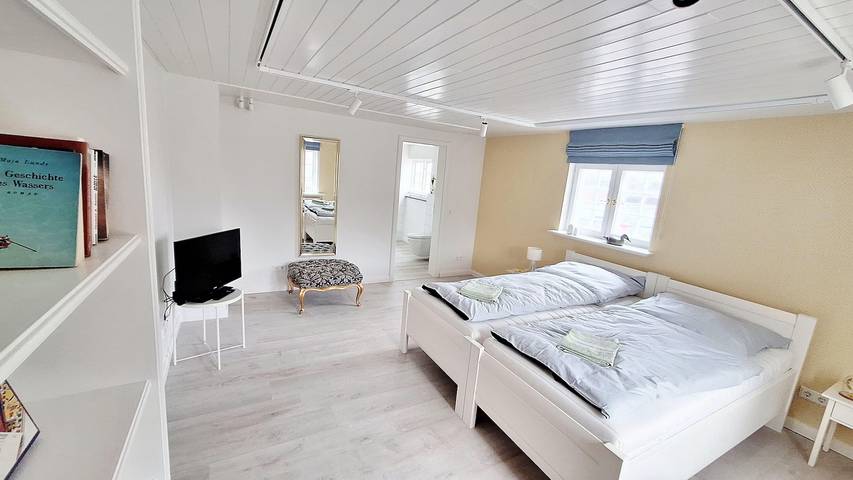 Ganze Ferienwohnung, Landhaus Rosenhof Wohnung 1 in Wyk auf Föhr (Stadt), Wyk auf Föhr