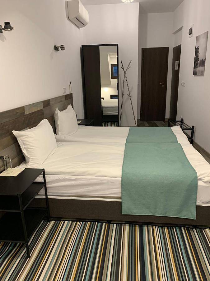 Chambre d’hôte pour 4 personnes, avec vue ainsi que terrasse et jardin dans Veliko Tarnovo - 4