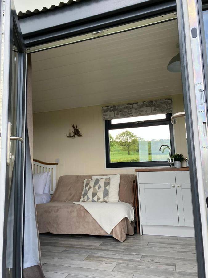 Glamping for 5 people, with View in Ribble Valley