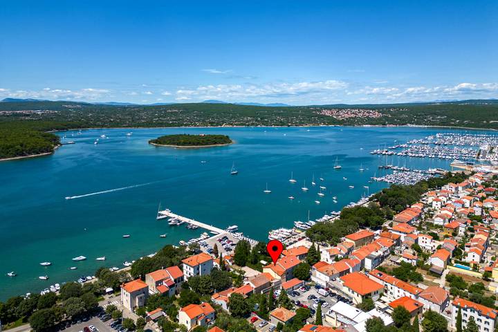 Gîte pour 5 personnes, avec vue sur l’océan, adapté aux familles à Punat - 2