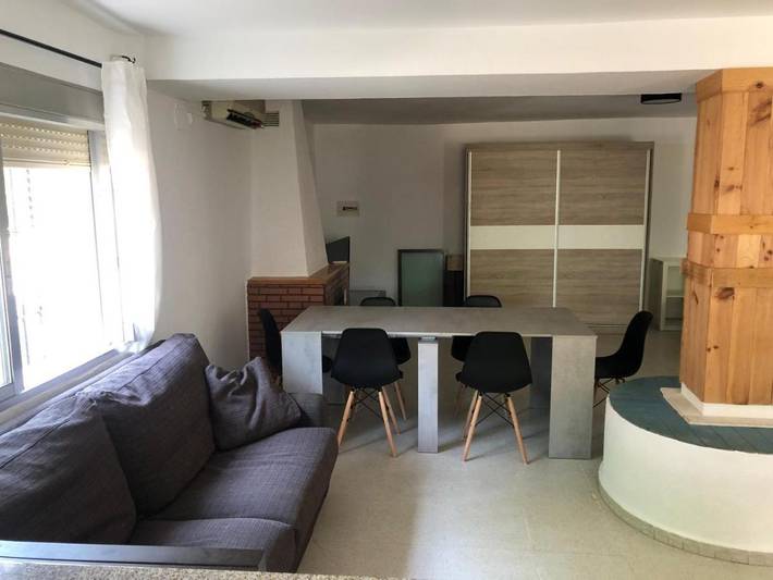 Apartamento de vacaciones para 8 personas, con jardín además de terraza y piscina, Se admiten mascotas en Córdoba - 3
