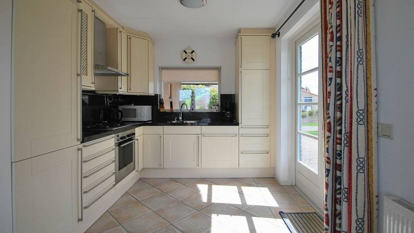 Villa für 7 Personen, mit Sauna und Garten, mit Haustier in Makkum - 3