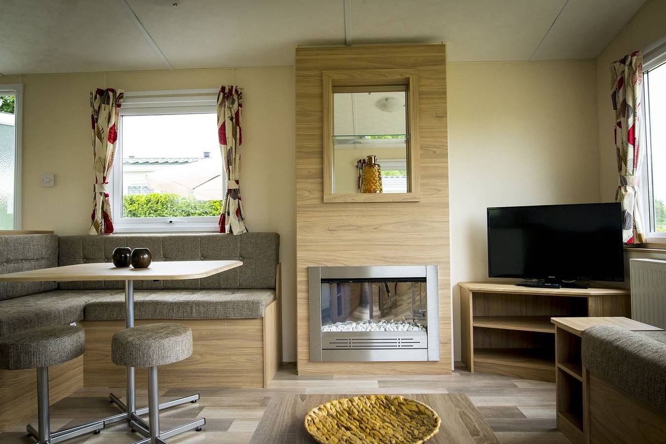 Recreatiepark Duinhoeve — Vlinder Lodge | 5 Personen in Nordbrabant