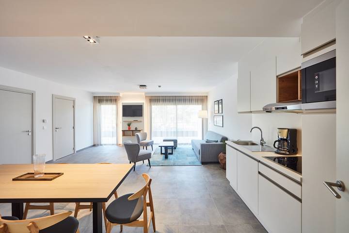 Ferienwohnung für 6 Personen, mit Garten und Pool sowie Balkon, kinderfreundlich in Vence - 4