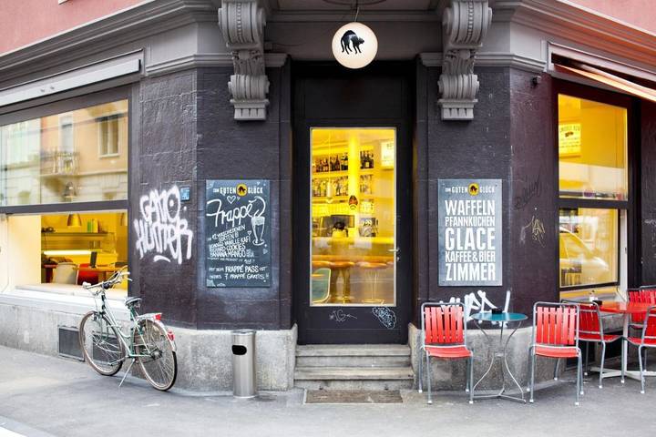 BnB für 2 Personen, mit Terrasse in Zürich