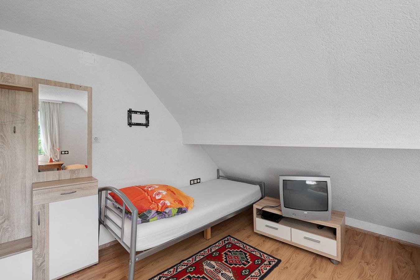 Estudio entero, Apartamento '2' con terraza compartida y wifi in Baden-Baden, Northern Black Forest