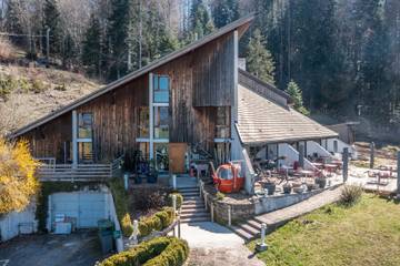 Gîte pour 8 personnes, avec jardin, animaux acceptés à Bogève