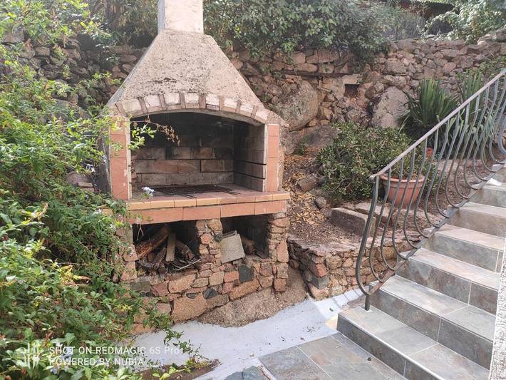 Location de vacances pour 5 personnes, avec vue et jardin à Figari - 4