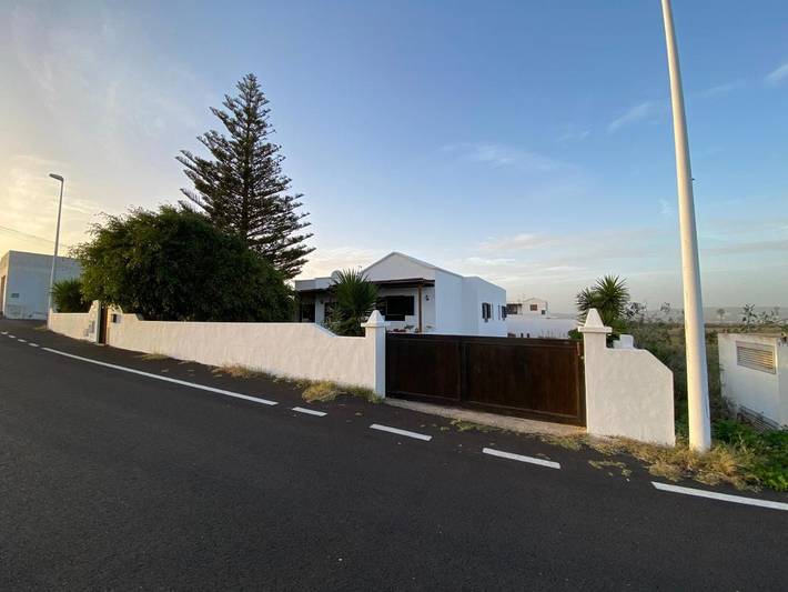 Villa voor 11 personen, with Terras and Tuin as well as Uitzicht in San Bartolomé