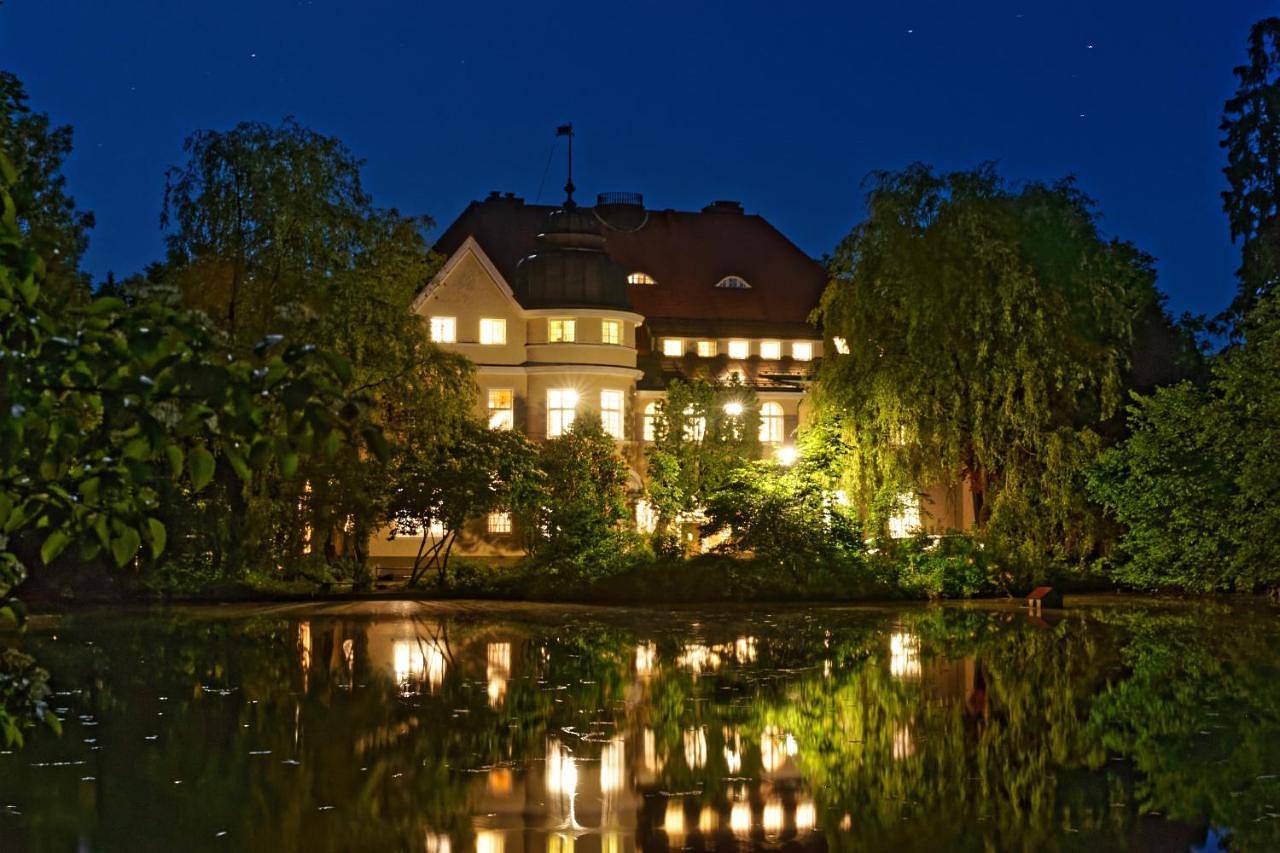 Schloss Mörlbach in Berg (Oberbayern), Starnberger See