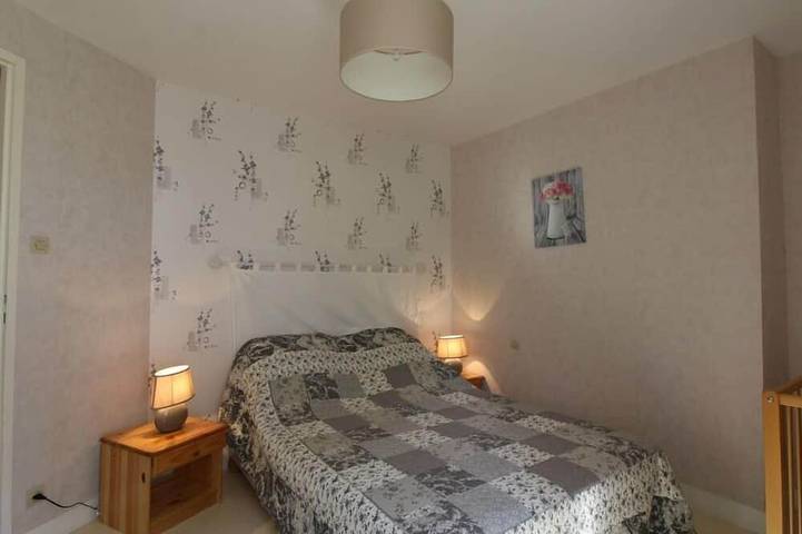 Location de vacances pour 6 personnes, avec jardin à Rimons - 2