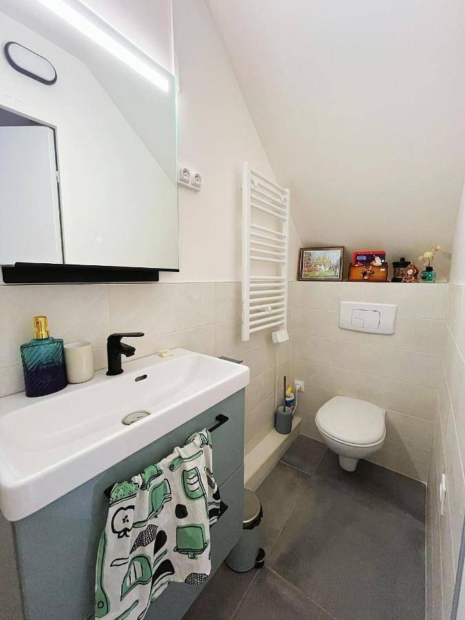 Gîte pour 4 personnes, avec jardin, adapté aux familles à Noisiel - 3