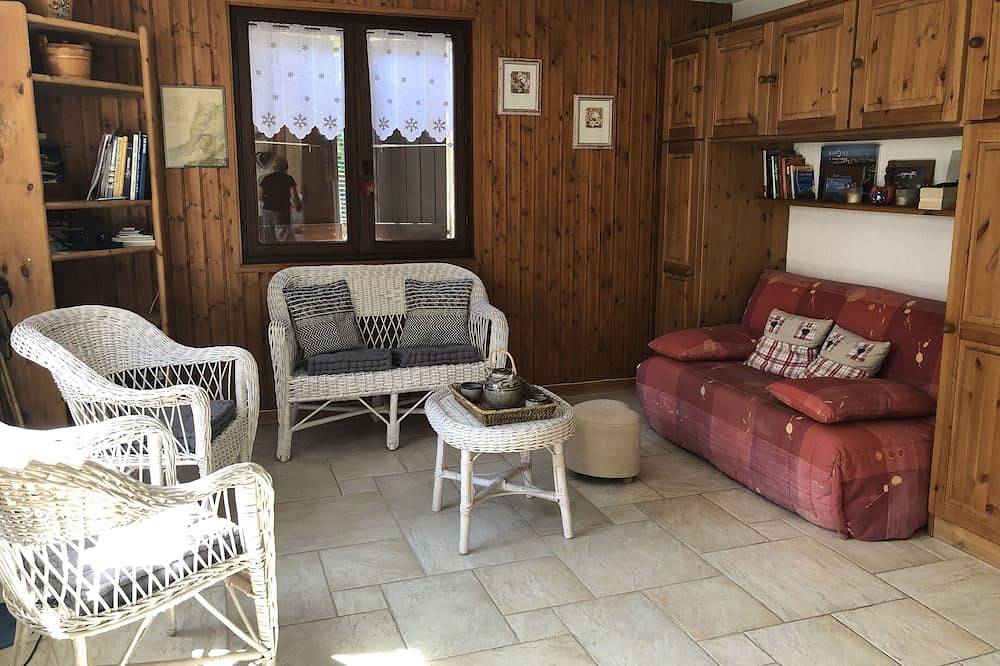 Ganze Wohnung, Schöne 2 Zimmer für 2 bis 4 Personen in ruhigem Weiler mit herrlichem Blick auf den Mont-Blanc in Brevent-Flegere, Chamonix