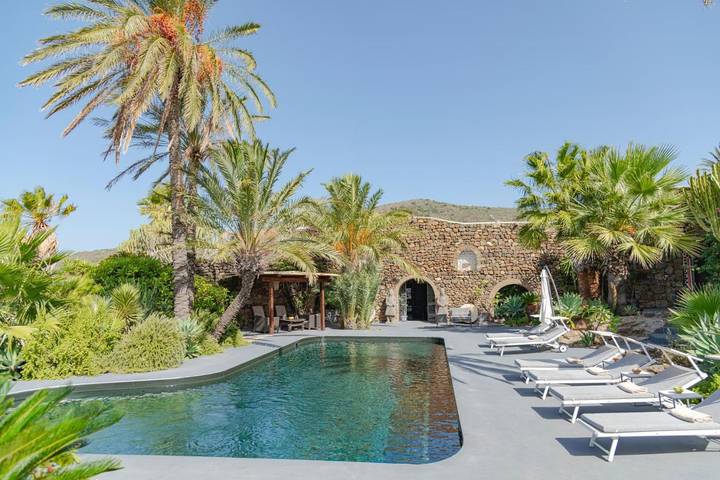 Bed and breakfast per 2 persone, con piscina e giardino nonché panorama - 1