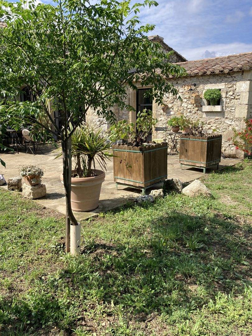Studio entier, Mazet du Hameau du Mas de Chabaud in Eygalières, Région d'Arles