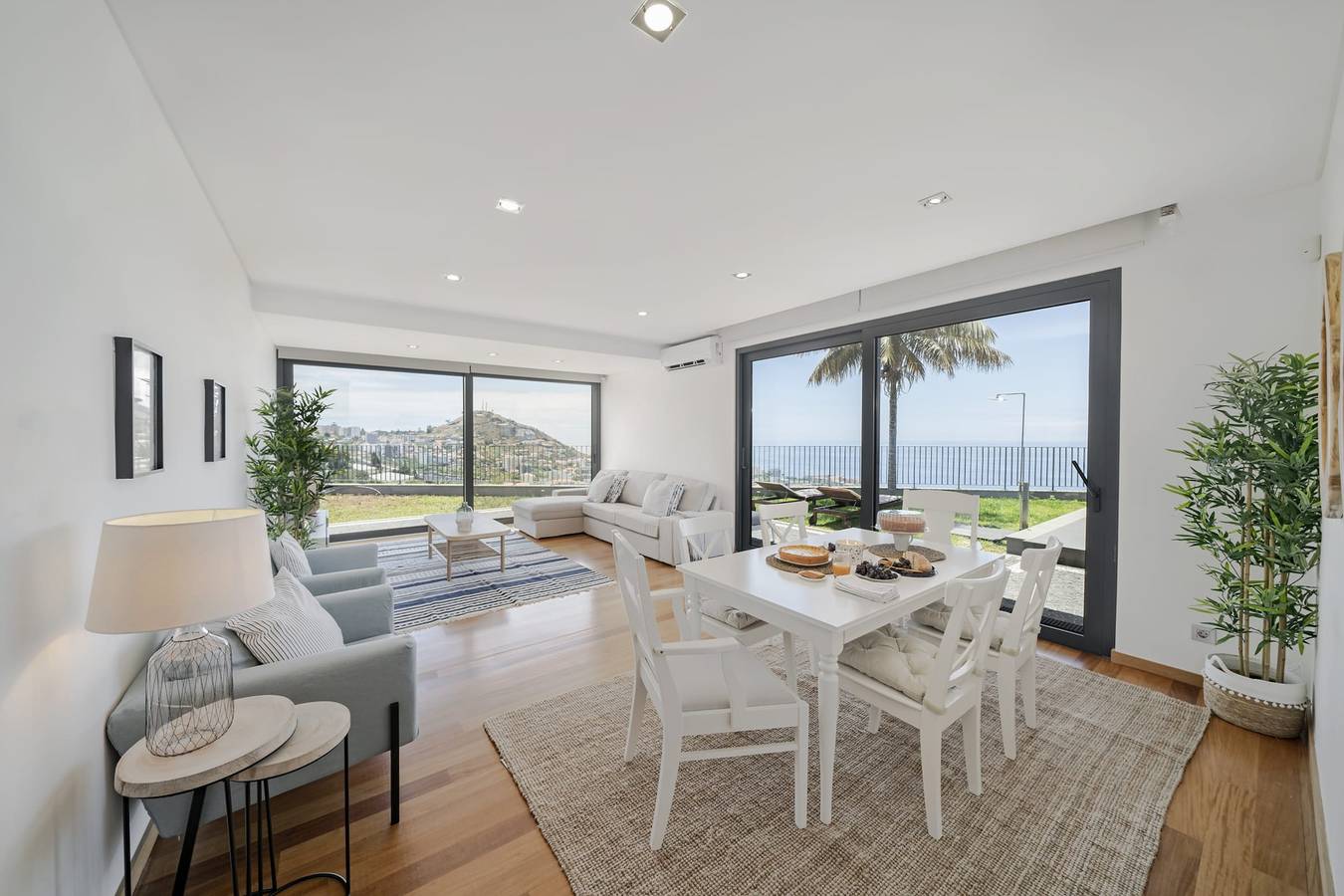 Vila Papagaio Verde, villa with sea view. in São Martinho, Madeira