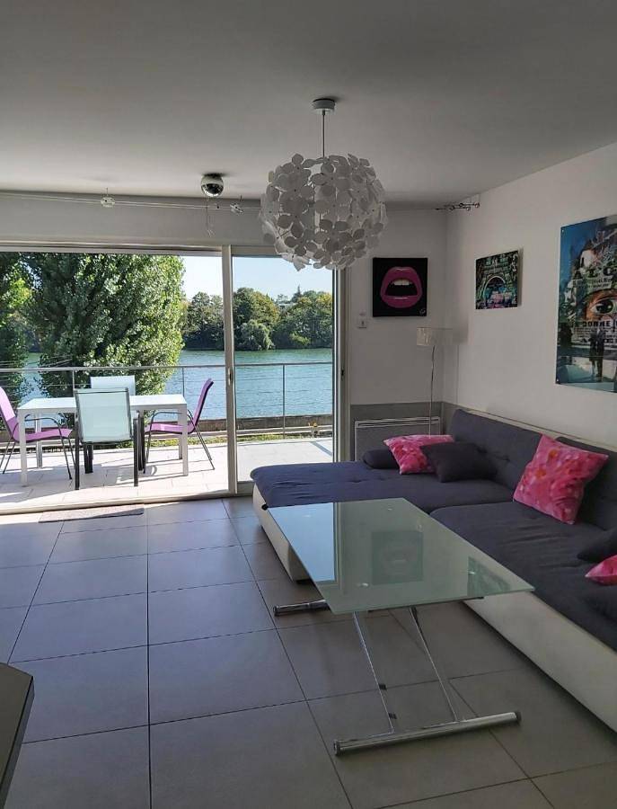 Appartement entier, Apartment with Terrace in Villeneuve-le-Roi, Val-de-Marne