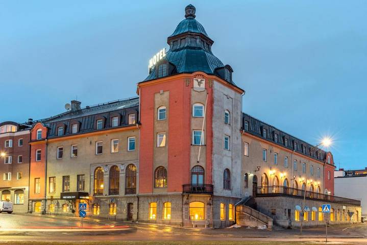 Hotell för 2 Personer, med terass och bastu på Höga kusten