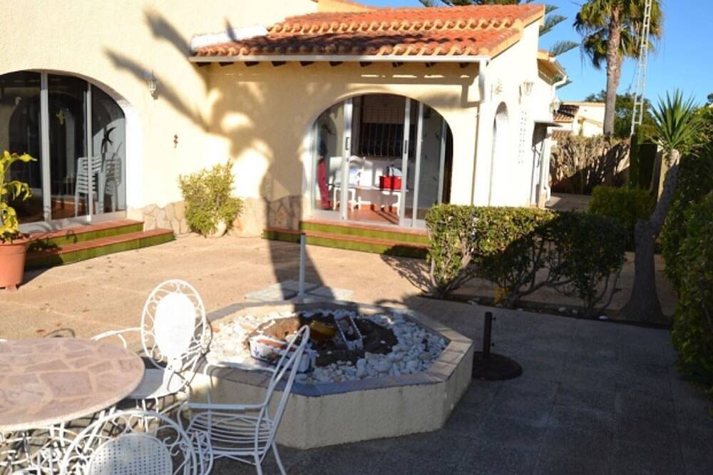 Casa vacanza a Almadrava a partire da 93€ a notte