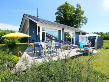 Ferienhaus für 10 Personen, mit Sauna und Garten sowie Whirlpool, kinderfreundlich in Steinbergkirche
