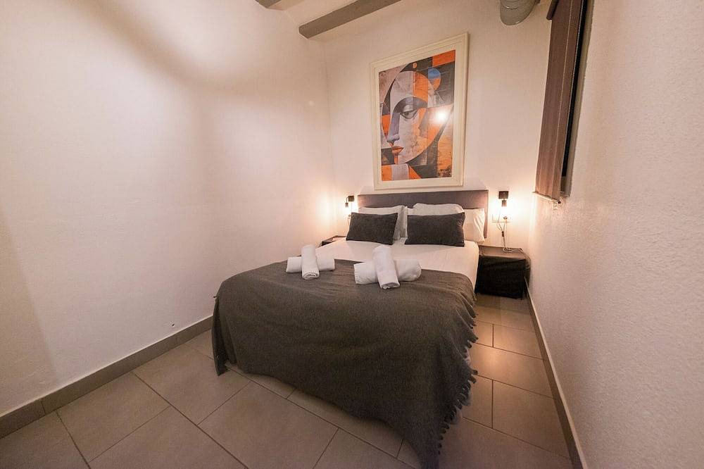Appartamento intero, Centric 2 bedroom apartment in Gracia. in Barcelona Centre, Barcellona