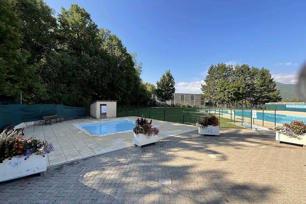 Camping 3 étoiles - ccbbahg in Tallard, Gap region