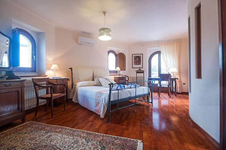 Villa Corrasi Oliena Luxury ---Codice Iun : in Oliena, Barbagia