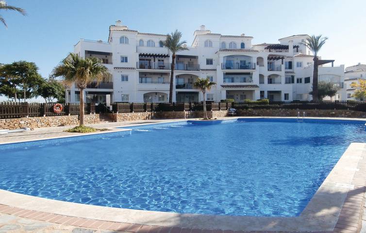 Appartement voor 4 personen, met Terras en Uitzicht op het meer in Murcia