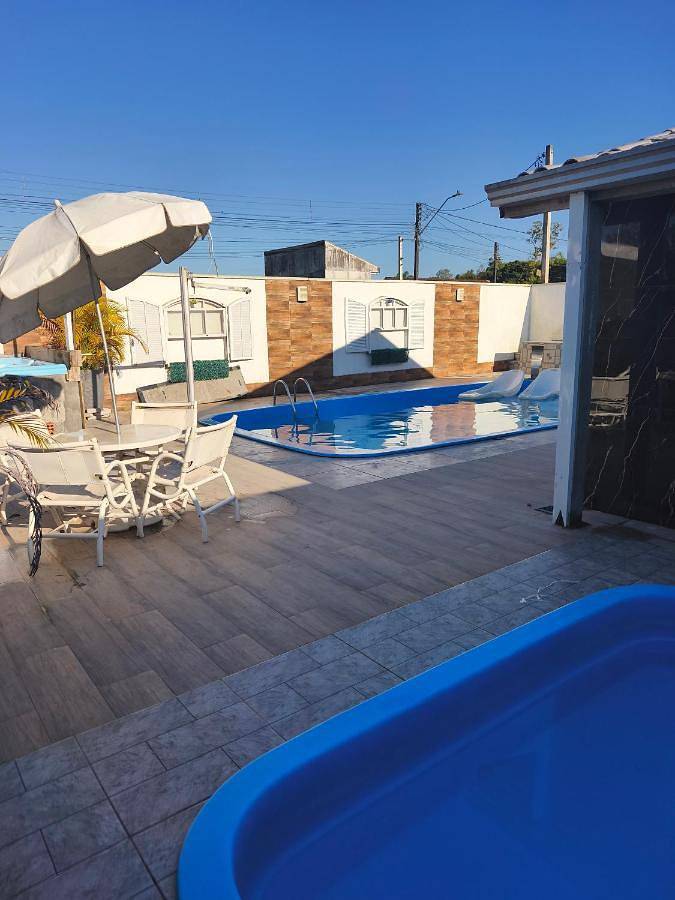 Ferienhaus für 12 Personen, mit Garten und Terrasse sowie Pool, mit Haustier - 1