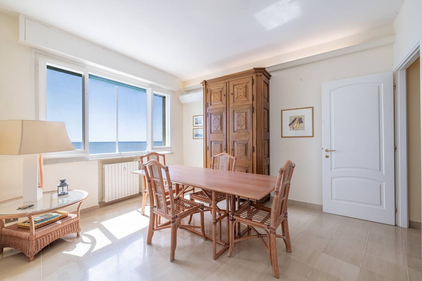 Entire apartment, The Sound of the Sea by Wonderful Italy in San Remo, Sanremo Municipality