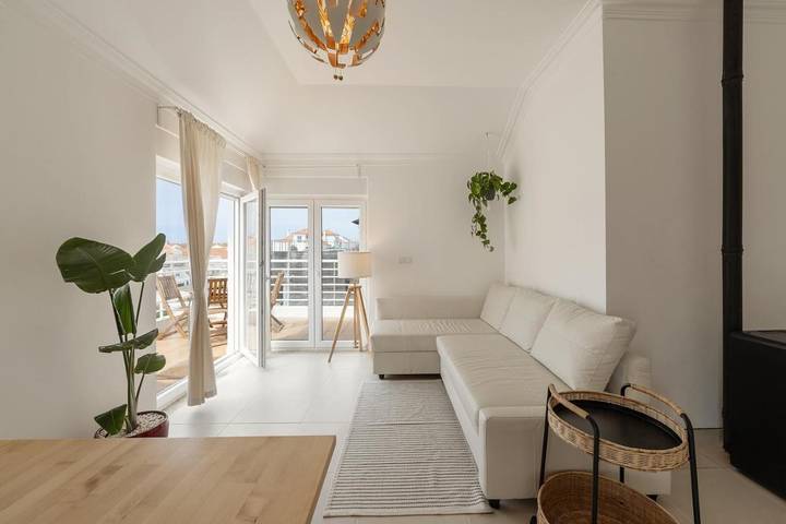 Apartamento de férias para 4 pessoas, com piscina e varanda em Baleal