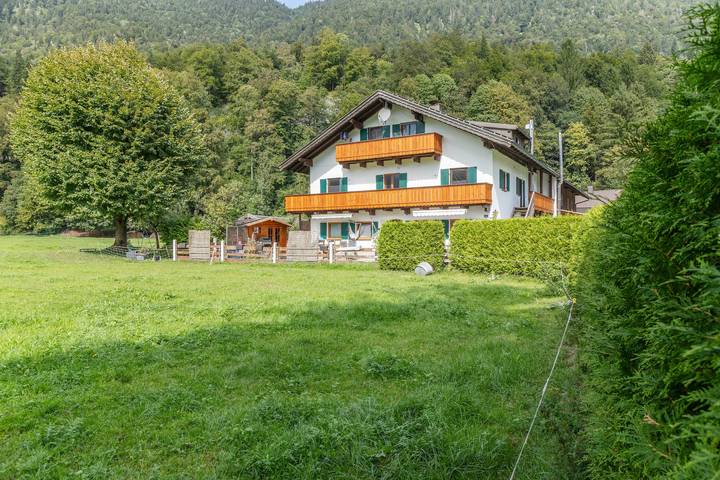 Kamer "Kamer 2 Schulerhof" met bergzicht en wifi in Oberau, Beierse Alpen