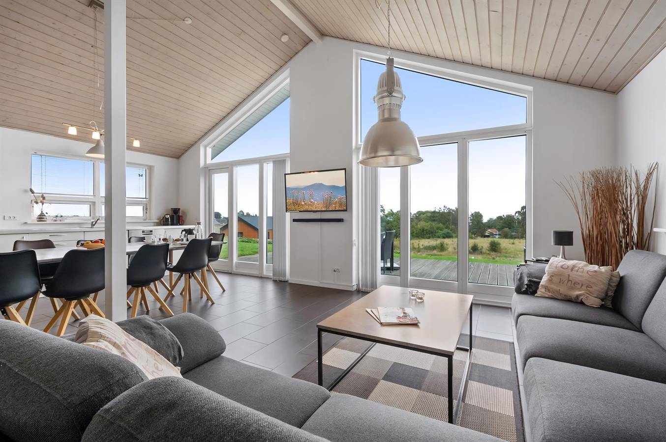 Pet friendly home in Augustenborg with house sea view in Nørre Kettingskov, Kettingskov