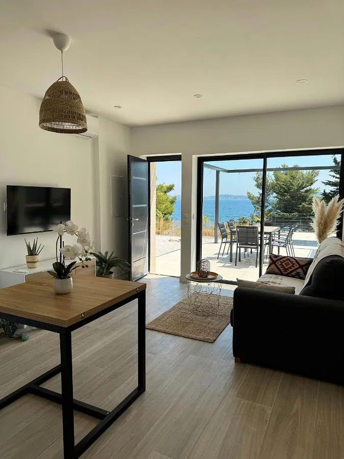 Apartamento de vacaciones para 4 personas, con piscina además de jardín y vistas - 1