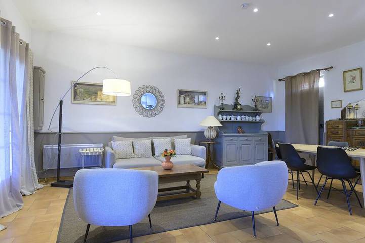 Gîte pour 6 personnes, avec piscine ainsi que jardin et terrasse à Sablet - 4