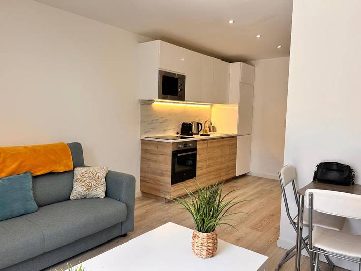 Gîte pour 4 personnes, avec balcon dans Gare De Saint Raphael Valescure - 3