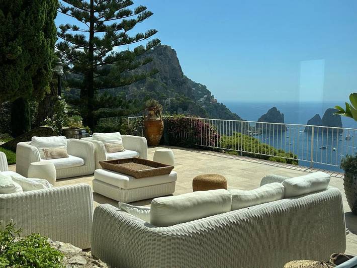 Villa voor 6 personen, with tuin and zwembad as well as uitzicht and balkon in Capri