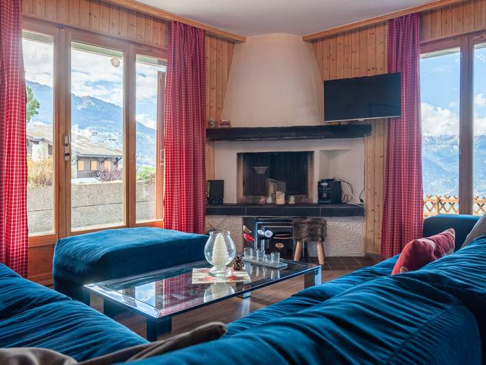 Ferienwohnung für 7 Personen, mit Terrasse und Garten sowie Ausblick in Veysonnaz