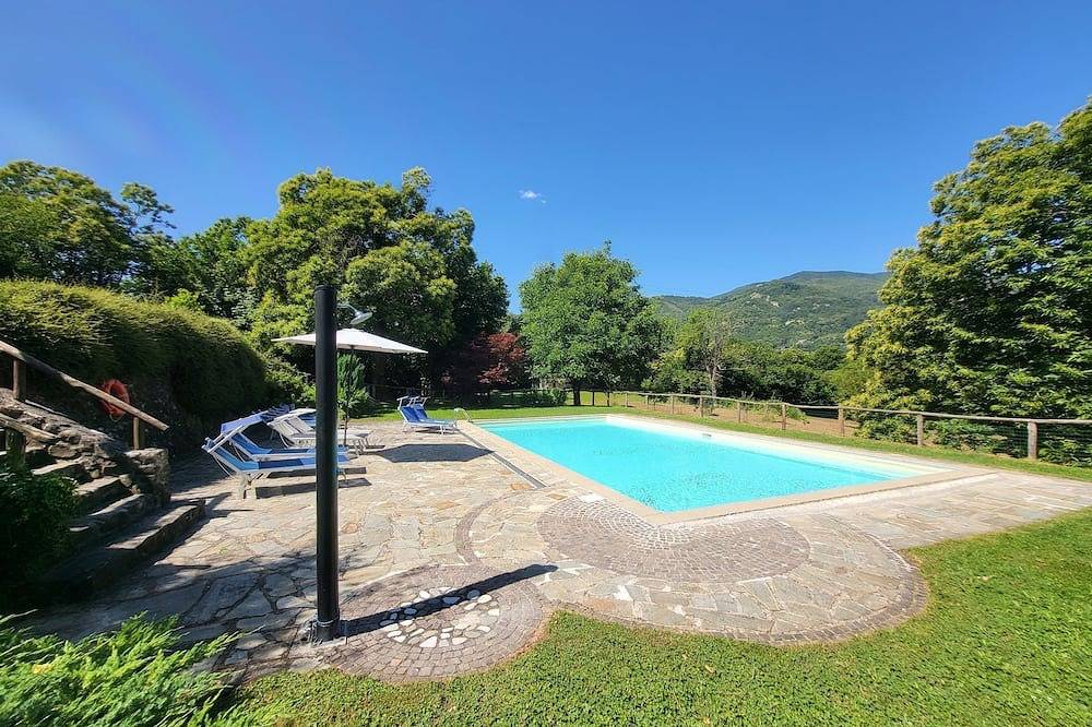 Orbaci - Herrliches Bauernhaus mit privatem Pool, Terrasse und Garten Wifi! in Castelnuovo di Garfagnana, Garfagnana