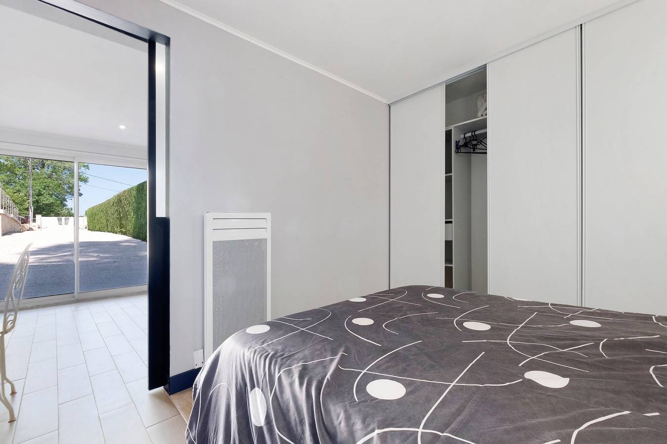Appartement 'Le Repaire De Belette' met Privéterras, Gedeelde Tuin en Wi-Fi, foto 12