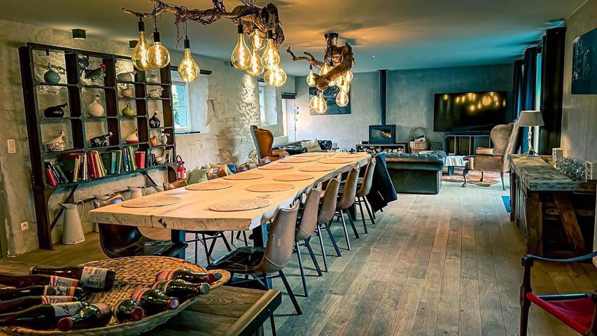 Location de vacances pour 12 personnes, avec jardin et vue dans Borlon - 2