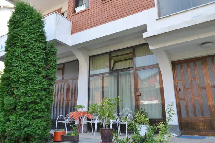Gîte pour 3 personnes, avec vue et jardin, animaux acceptés dans Prilep - 4