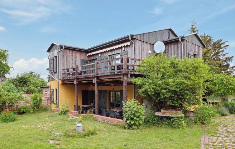 Ferienwohnung für 4 Personen, mit Terrasse und Garten am Salzhaff
