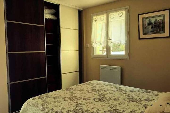 Gîte pour 4 personnes, avec jardin ainsi que jacuzzi et terrasse à Les Eyzies-de-Tayac-Sireuil - 3