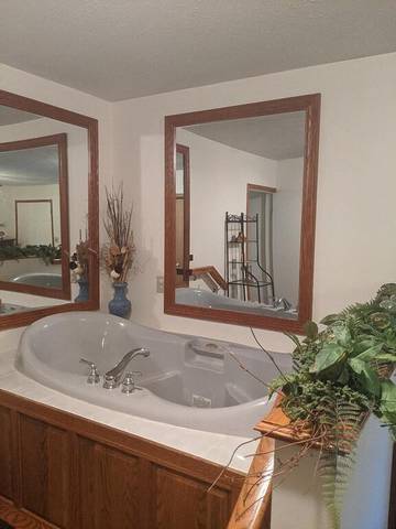 Log Cabin for 2 Guests in Nebraska, USA, Picture 1