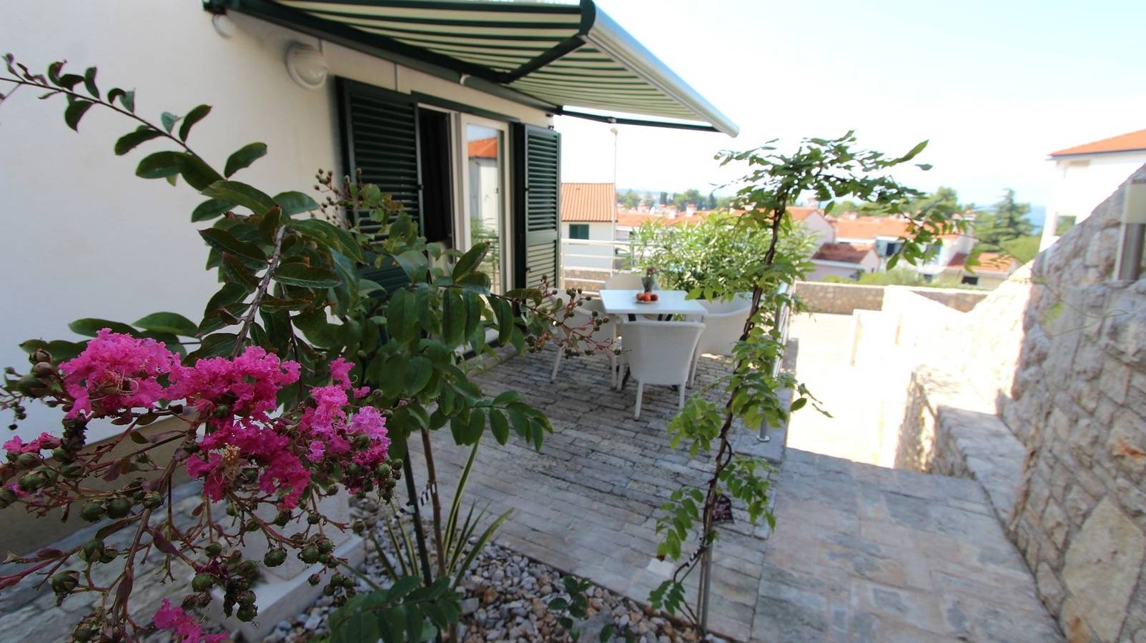 Ganze Wohnung, Ferienwohnung Adria 1 auf der Insel Krk in Milcetici, Krk