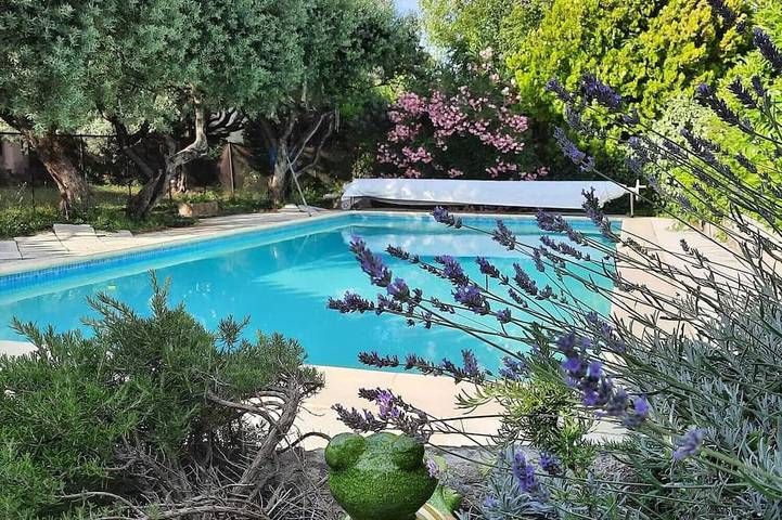 Casa de vacaciones para 8 personas, con terraza y jardín - 1