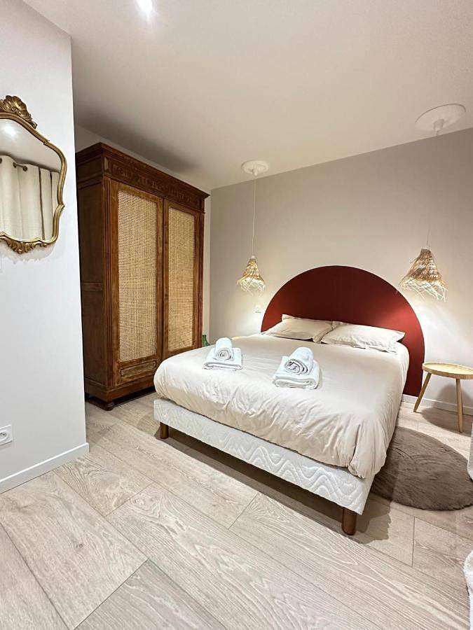 Appartement entier, La Nichée appartement 2 chambres in Trévoux, Ain