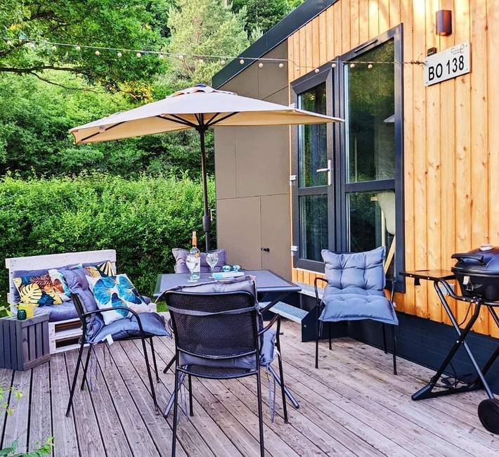 Ferienhaus für 4 Personen, mit Terrasse und Seeblick sowie Kinderpool und Ausblick - 1