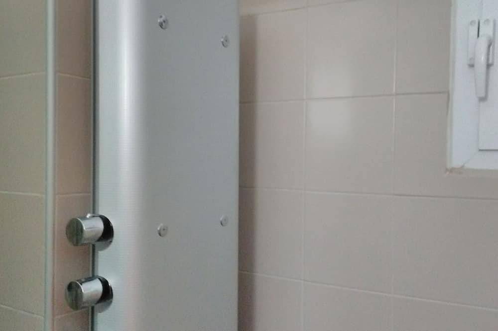 Appartamento intero, Piccolo appartamento accogliente-Sun Garsoniera in Arta unità periferica